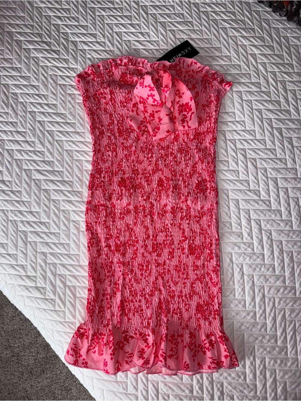 SHEIN Pink Floral Smocked Tube Dress with Ruffle Hem